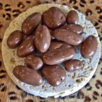 Chocolate Amaretto Pecans